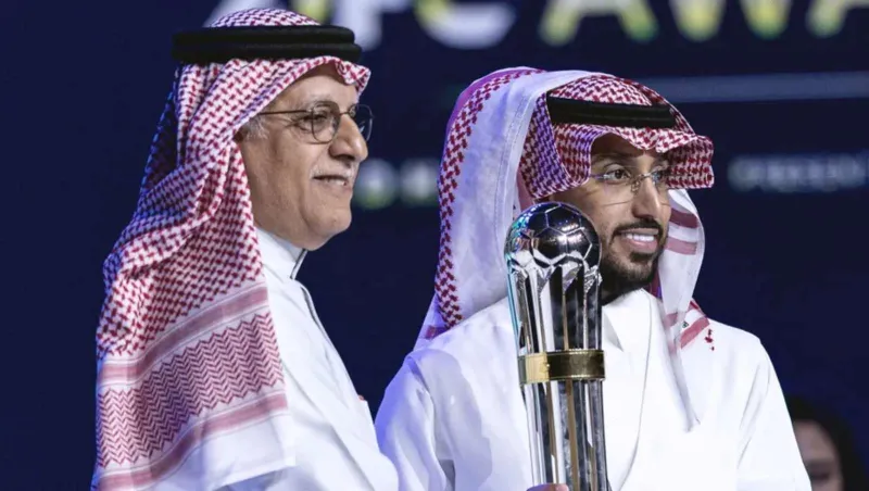 بعد تتويجه للمرة الثانية.. سالم الدوسري يواصل هيمنته على آسيا بأرقام تاريخية 