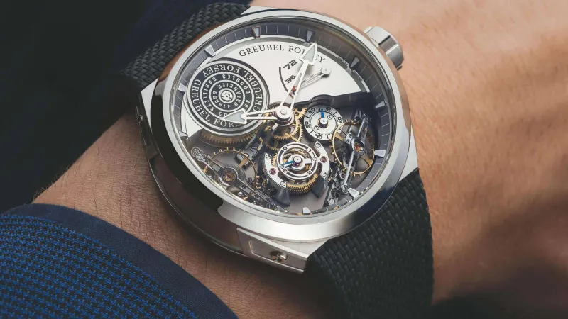 مايكل جوردان يخطف الأنظار بواحدة من أندر ساعات العالم.. تعرف عليها