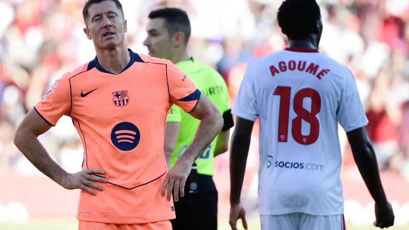 إشبيلية يوجه ضربة قوية لبرشلونة في مباراة مثيرة بالدوري الإسباني