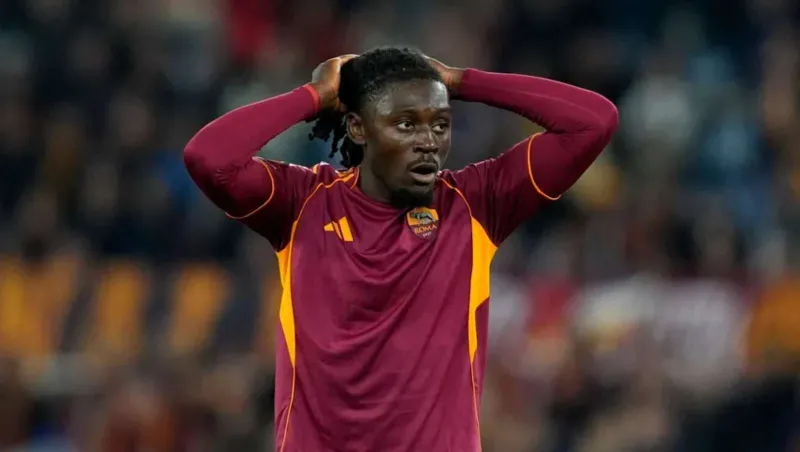 60 مليون يورو على الطاولة.. هل يفرط روما في مانو كوني لصالح باريس؟