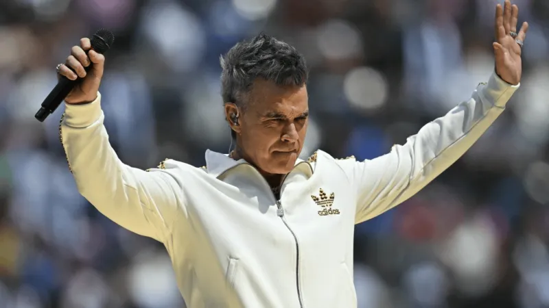 ماهي متلازمة توريت التي أعلن روبي ويليمز إصابته بها؟