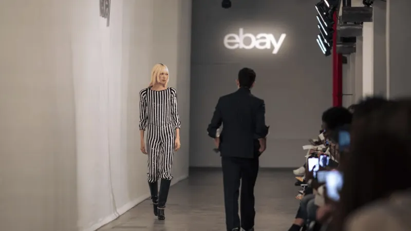 وداعًا لبرادا وغوتشي.. eBay تعيد تعريف الموضة في أسبوع الأزياء