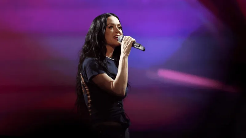 احتفال باريس يكشف السر.. هل دخل ترودو وبيري مرحلة العلن؟