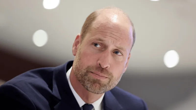 جولة خاصة للأمير ويليام في استوديوهات Bad Wolf قبل جوائز BAFTA (فيديو)