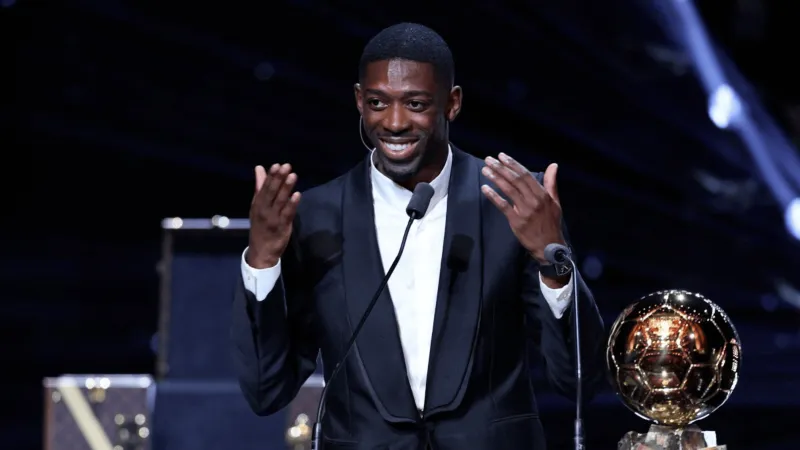 ديمبيلي يروي لحظة مؤثرة مع ميسي في برشلونة