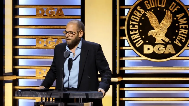 من الانتقادات الإعلامية إلى الثقة بالنفس: قصة تحول جونا هيل