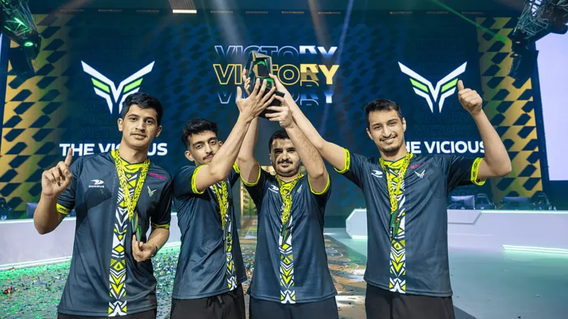 ختام مثير في الرياض.. Bright Future وThe Vicious يحصدان أول ألقاب الدوري السعودي للرياضات الإلكترونية