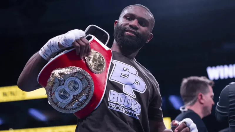 جارون إينيس يحقق فوزًا كاسحًا بالضربة القاضية على أويسما ليما في بطولة  WBA (فيديو)