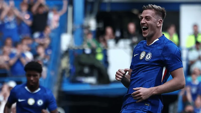 في مفاجأة مدوية.. تشيلسي يخطف ليام ديلاپ من مانشستر يونايتد (تفاصيل مثيرة)