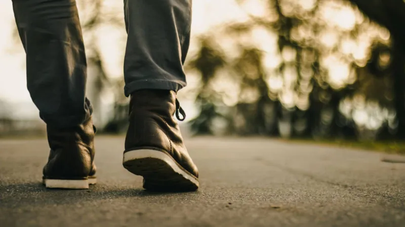 دراسة: المشي 4 آلاف خطوة مرتين أسبوعيًا تحمي قلبك من النوبات القلبية