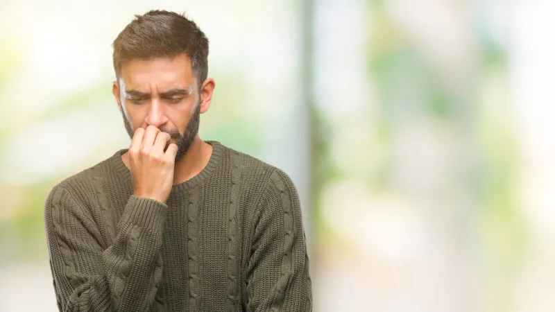 القلق والدوخة قد يكشفان عن ورم نادر.. دراسة جديدة تُثير الانتباه