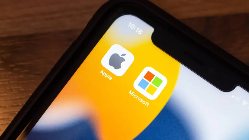 آبل ومايكروسوفت تحققان إنجازًا تاريخيًا: قيمة سوقية تتجاوز 4 تريليونات دولار