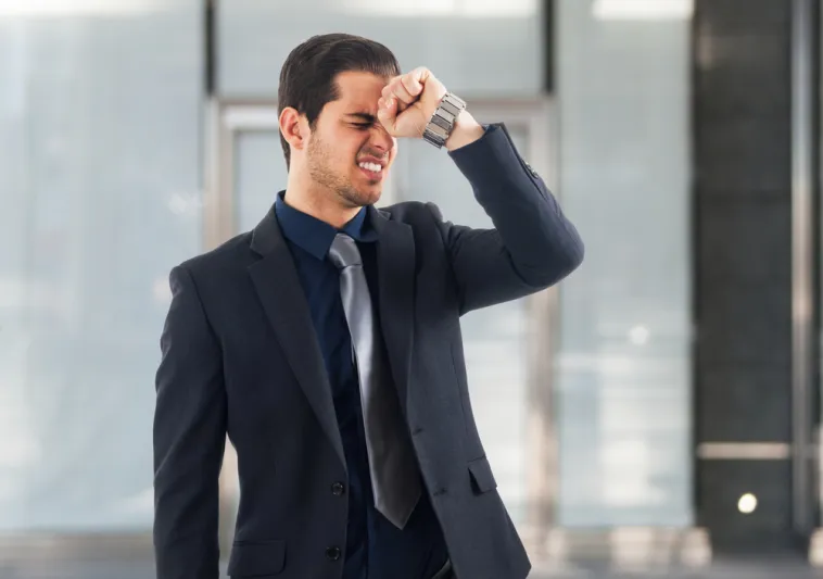 دراسة: دماغ الرجل مبرمج على النسيان أكثر من المرأة