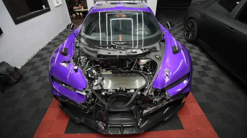 هل تدفع 1.7 مليون دولار لإصلاح سيارة؟ شاهد كارثة بوغاتي شيرون