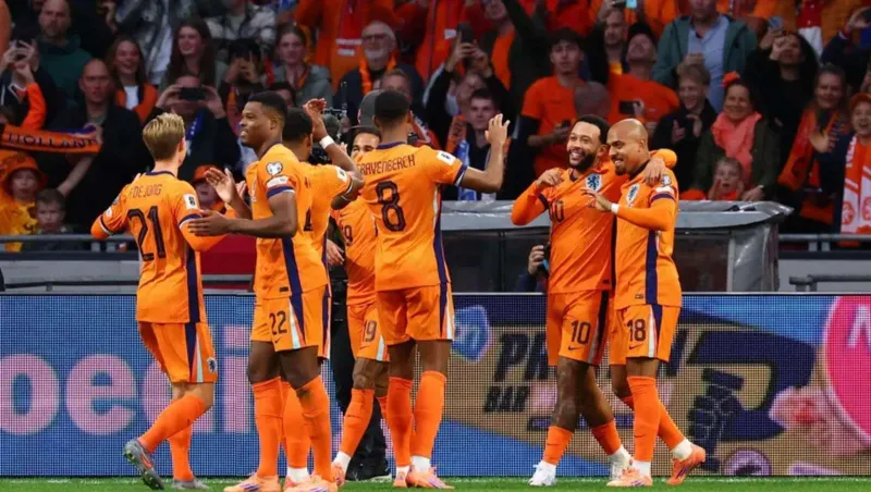 هولندا تكتسح فنلندا برباعية وتواصل تصدرها لتصفيات كأس العالم 2026 (فيديو)