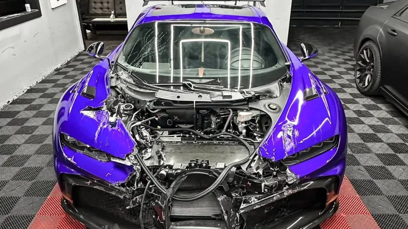 رئيس بوغاتي يتدخل لإنقاذ شيرون بـ4 ملايين دولار.. ما القصة؟