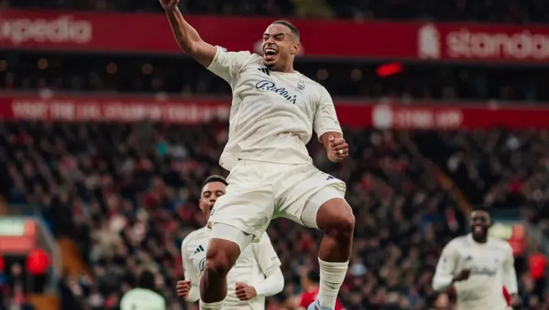 كابوس ليفربول يتواصل.. نوتنغهام يعمق جراح الريدز بثلاثية (فيديو) 