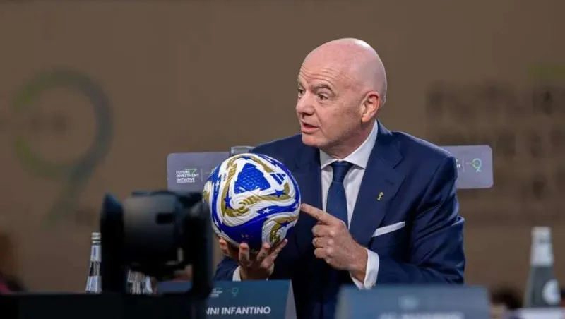 للمرة الأولى فيفا يطلق جائزة السلام.. هل ستغير وجه كرة القدم عالميًا؟