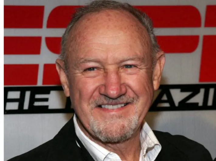 مقتنيات جين هاكمان تُباع بأكثر من مليوني دولار.. لكن أي قطعة حصدت الرقم الأكبر؟ (فيديو)