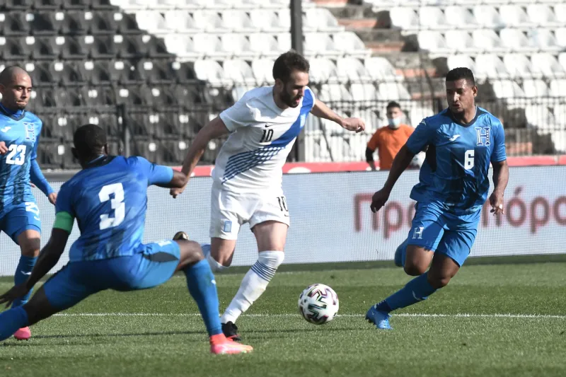 كونسانتينوس فورتونيس يتصدر هذه القائمة الذهبية في دوري روشن 