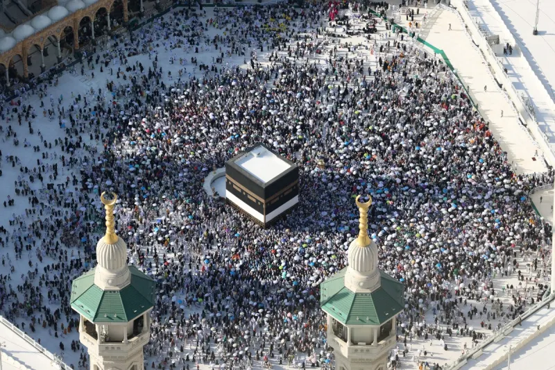 الهيئة العامة للعناية بالحرمين تقدم خدمة حفظ الأمتعة مجانًا لزوار المسجد الحرام