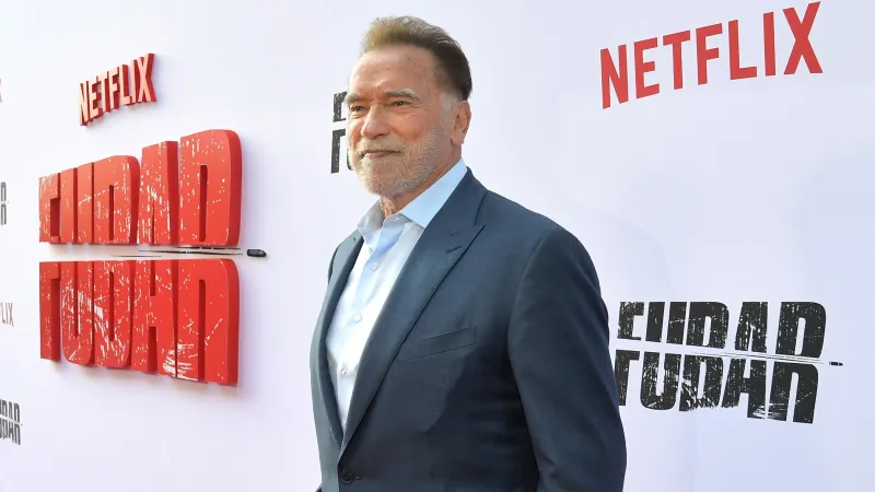 سر لياقة أرنولد شوارزنيغر: تمرين قصير ونتائج مذهلة