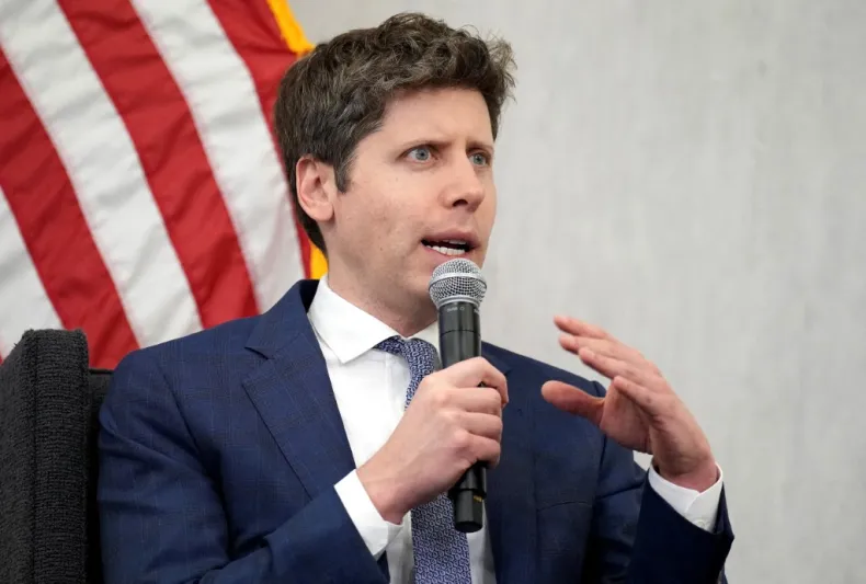 سباق الذكاء الاصطناعي يشتعل.. لماذا يرى سام ألتمان أن "جيميني 3" يمثل تهديدًا؟