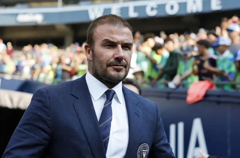 بتفصيلة صغيرة في معصمه.. ديفيد بيكهام يخطف الأنظار في الهند (فيديو)