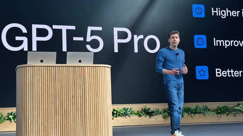 ألتمان: إيرادات OpenAI تنمو بسرعة مذهلة.. والاكتتاب ليس قريبًا بعد