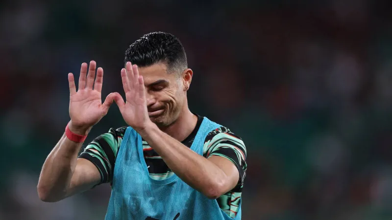 كريستيانو رونالدو يردّ على الجدل: "لهذا السبب لم أحضر جنازة ديوغو جوتا" (فيديو)