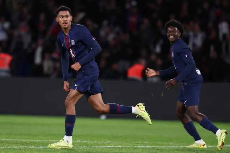 قمة نارية في دوري الأبطال: باريس سان جيرمان يصطدم ببايرن ميونيخ في معركة كسر الهيمنة الأوروبية