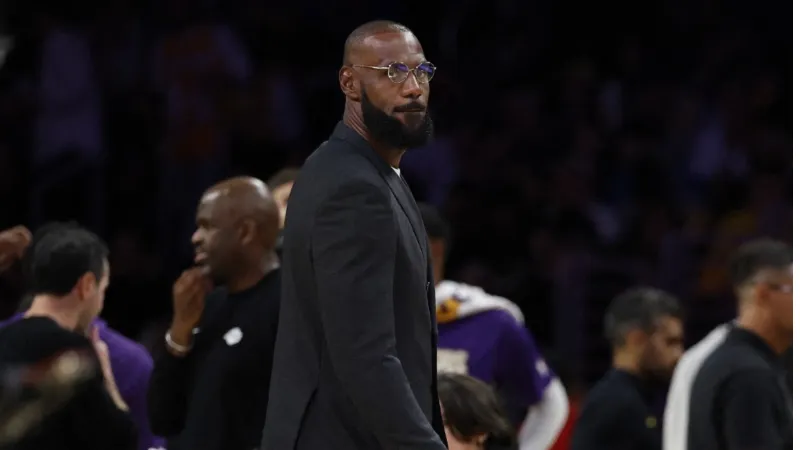 من رولكس إلى باتيك فيليب.. ليبرون جيمس يتألق بأغلى الساعات العالمية 