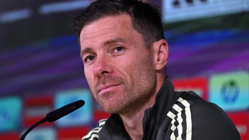 قرار مفاجئ في مدريد.. ما مصير تشابي ألونسو بعد التعادل مع إلتشي؟