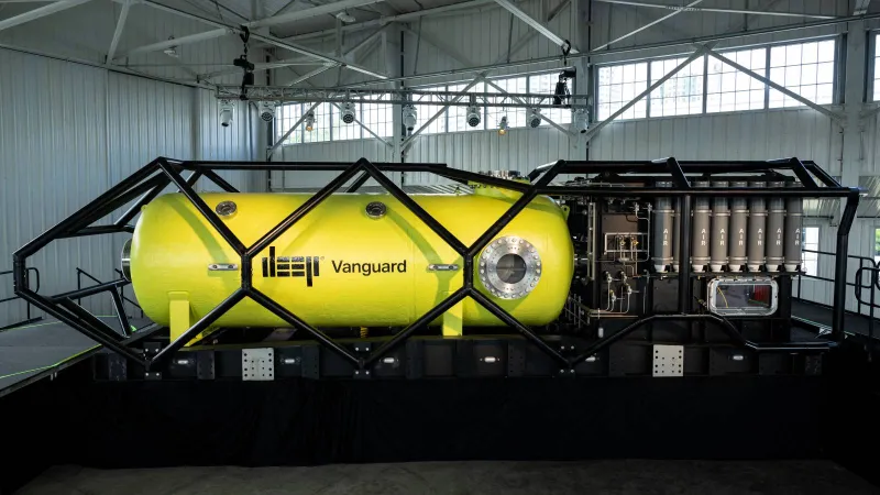 قاعدة تحت الماء تمهّد لعصر جديد من الحياة في أعماق المحيط (فيديو)