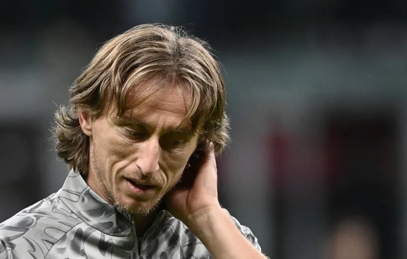 مودريتش يختار أعظم 5 لاعبين في التاريخ ويثير الجدل بالقائمة