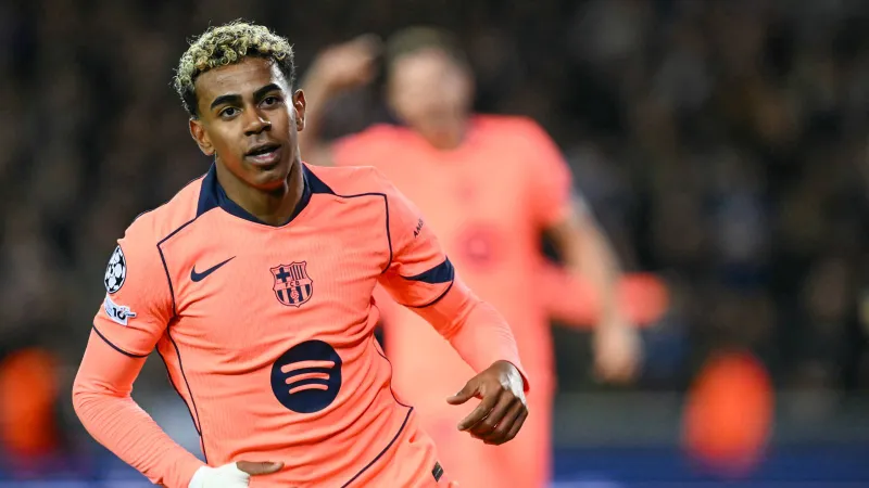 صورة ميسي من كامب نو تشعل الجدل حول لامين يامال 