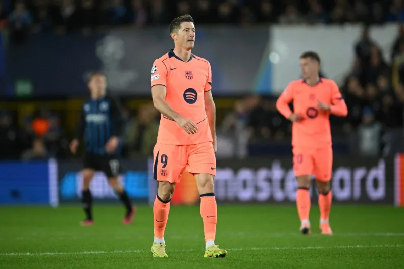 نهاية قريبة لمسيرة ليفاندوفسكي.. نجم برشلونة عند مفترق الطرق (فيديو)