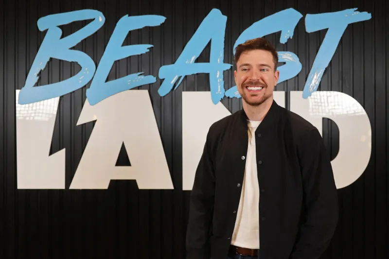 مستر بيست يشعل حماس زوار موسم الرياض.. شاهد ماذا فعل؟ (فيديو)