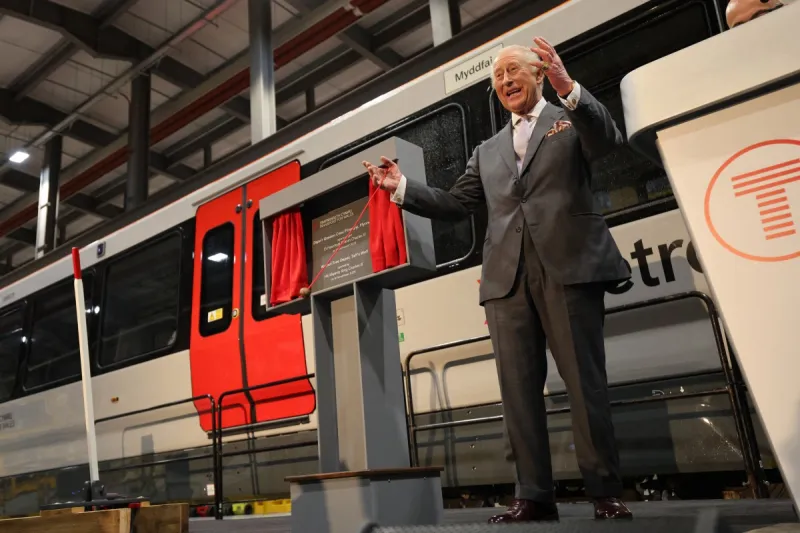 في عيد ميلاده.. الملك تشارلز يفاجئ الجميع بخطوة غير متوقعة (فيديو)