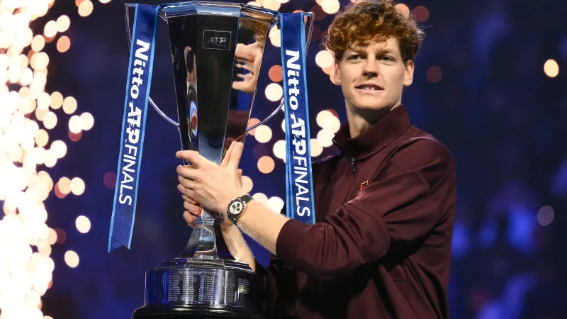 يانيك سينر يسخر من شائعات خطوبته.. ماذا قال؟