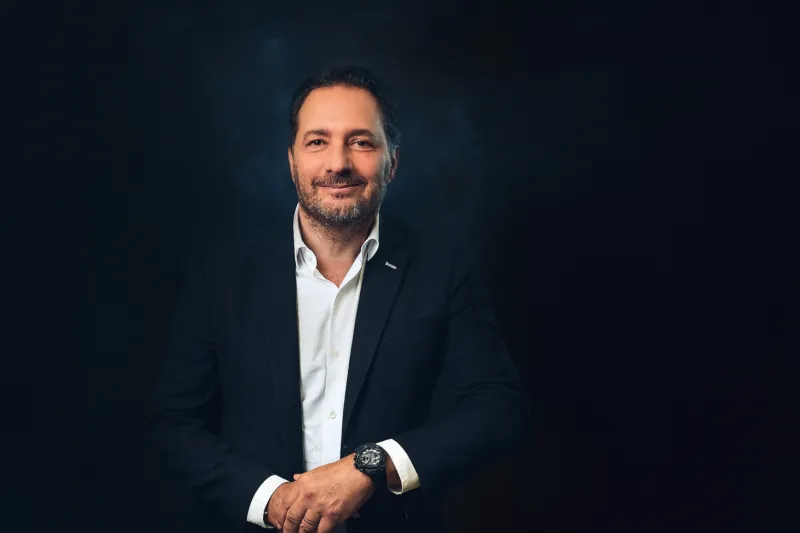 جوليان تورنار الرئيس التنفيذي لـHublot: الفخامة موقف لا مظهر.. والساعة رمز لإنجاز شخصي واعتزاز بالهوية