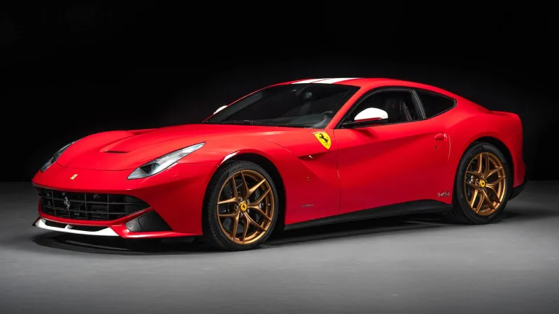 تحفة فيراري النادرة تحيي مجد السبعين عامًا في مزاد أبوظبي