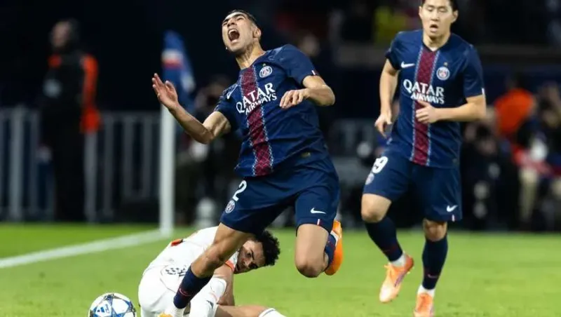 صدمة لباريس والمغرب.. إصابة أشرف حكيمي تُنهي موسمه قبل 2026