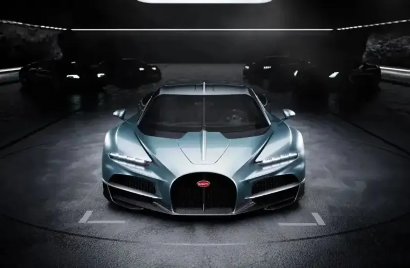 بوغاتي توربيون أحدث سيارات رونالدو.. تعرّف على السعر والمواصفات