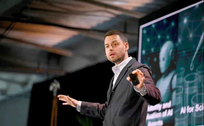 زيكو كولتر: هل هو الرجل الذي سيوقف الذكاء الاصطناعي الخطير؟