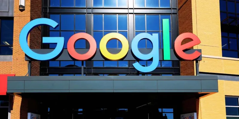 جوجل تطور ميزات الذكاء الاصطناعي لحجز التذاكر والمواعيد 