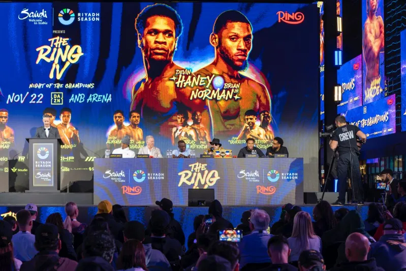 تصريحات نارية تشعل حماس مؤتمر "The Ring IV" قبل المواجهات الرئيسية