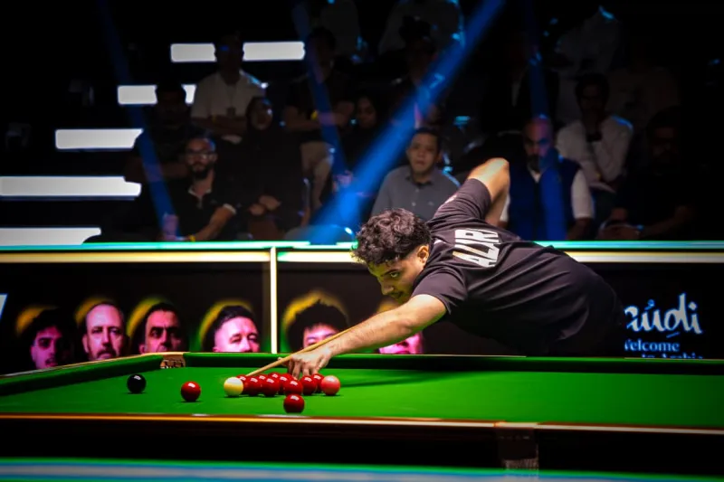  انطلاق بطولة موسم الرياض للسنوكر 2025 بحضور جماهيري كبير ومنافسات عالية المستوى