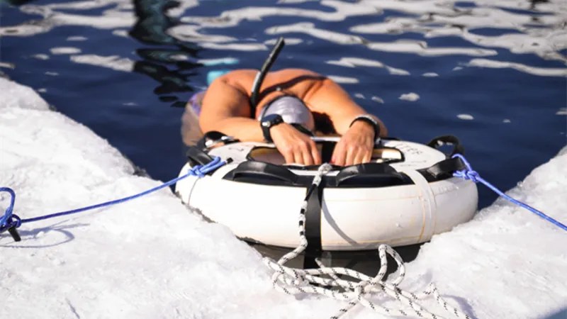 رقم قياسي جديد لأطول غطسة تحت الماء في موسوعة "غينيس"