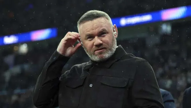 واين روني يعترف: ربما كنت قاسيًا في انتقادي لفيرجيل فان دايك